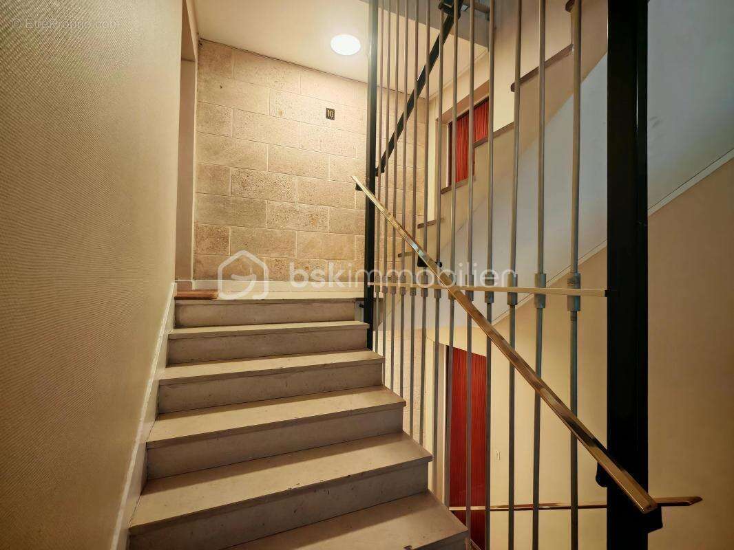 Meudon-la-Forêt – Grand appartement familial de 92 m² – 4 chambres – Dernier étage – À deux pas du Tram T6 - photo 13