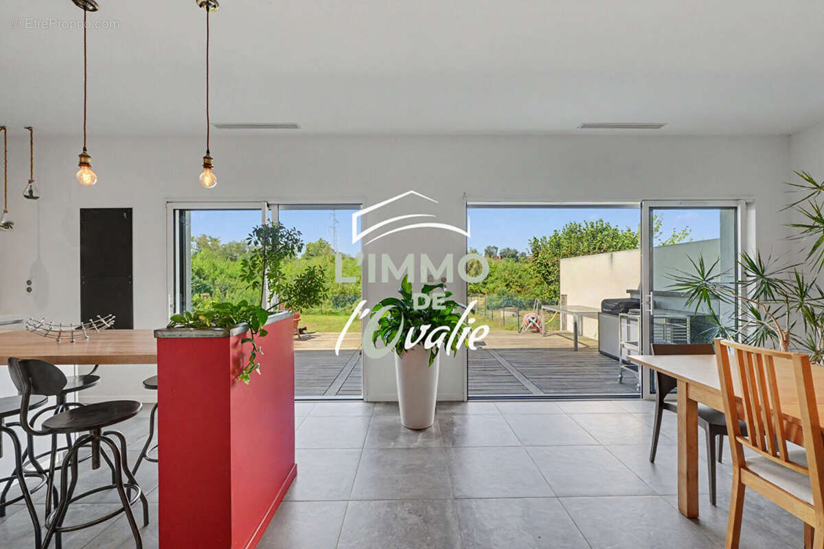 Maison T6 205 m² Grenade avec garage - photo 4