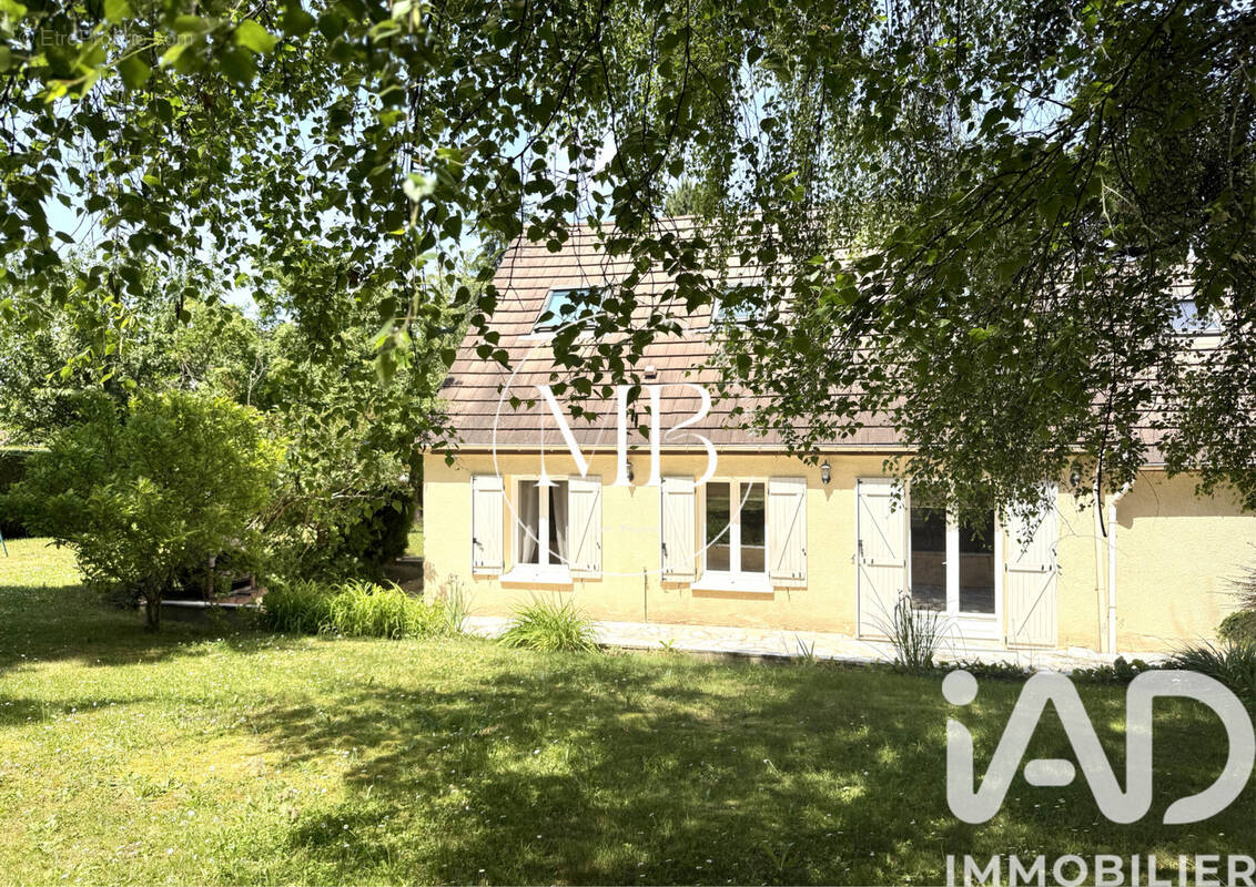 Photo 1 - Maison à SEUGY