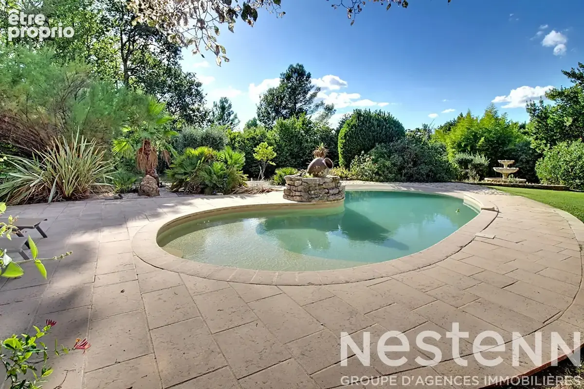 A VENDRE !Maison Lorgues 192 m2 + piscine + garage + 4000m2 - photo 2