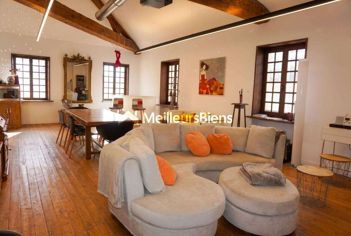 Loft de 250m2 sur le vieux port au coeur de Marseille - usage familial et/ou professionnel - photo 2