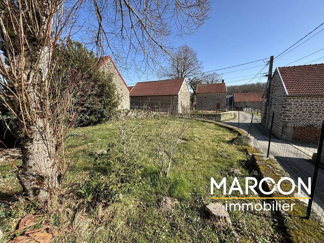 Maison à CHAMPAGNAT