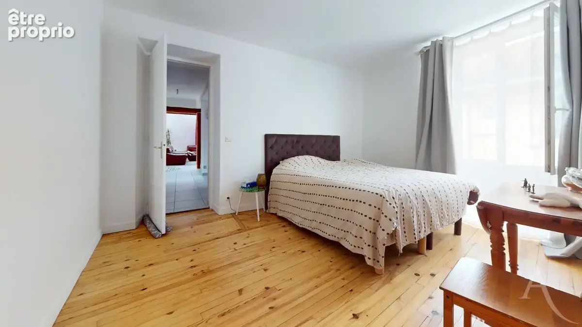 exclusivité Izeaux, maison de 9 pièce(s) 258 m2 - photo 9