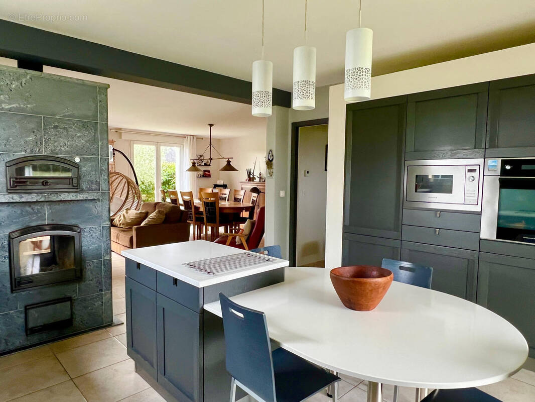 Maison à SAINT-BARTHELEMY-D&#039;ANJOU