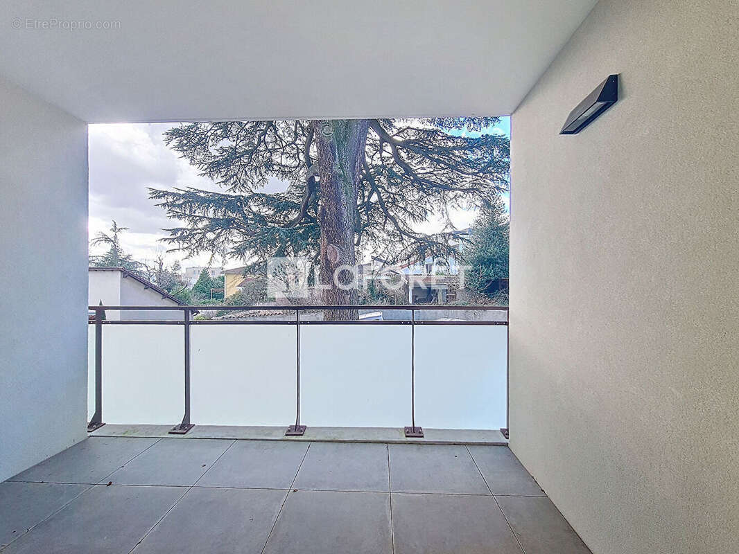 Appartement Rillieux La Pape 4 pièce(s) 88 m2 - photo 2