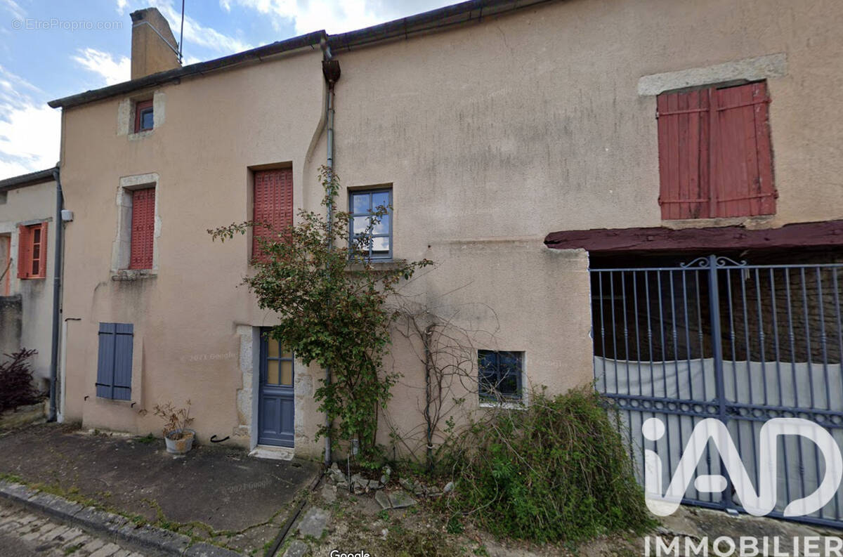 Photo 1 - Maison à NOYERS