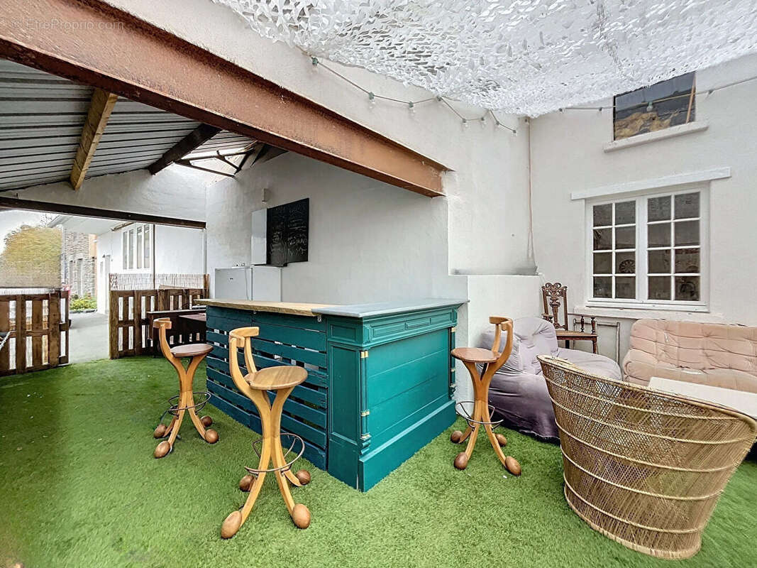 Maison à MINIAC-MORVAN