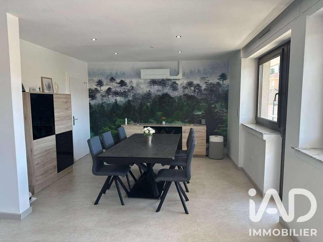 Appartement 102 m² à Metz  - photo 4