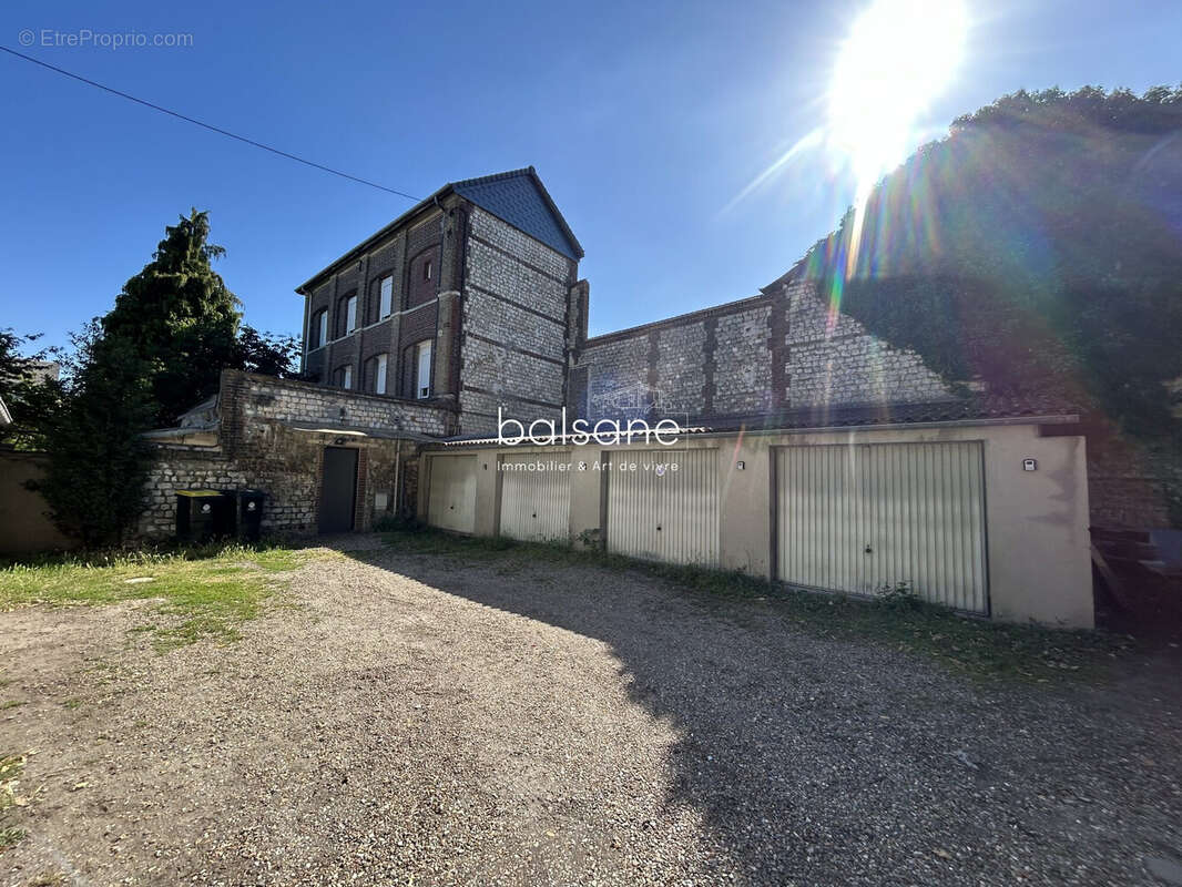 Appartement à CAUDEBEC-LES-ELBEUF