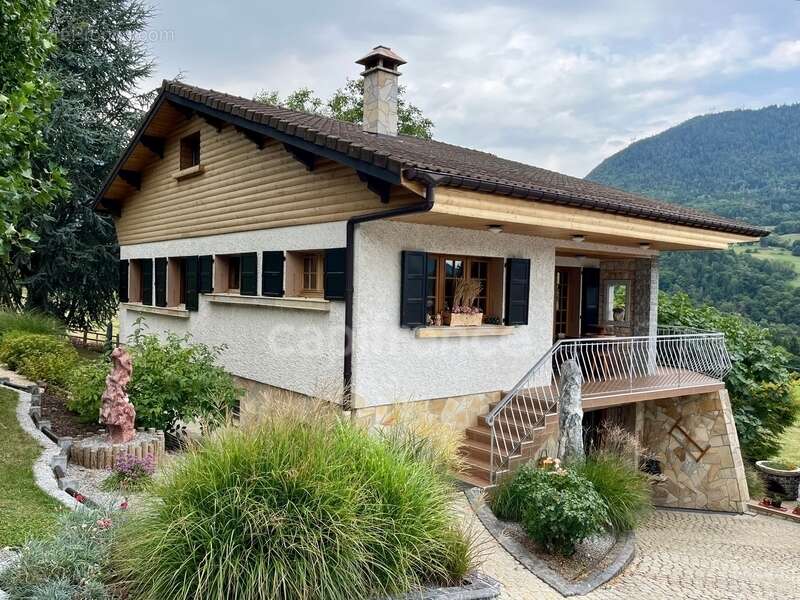 Maison à FAVERGES