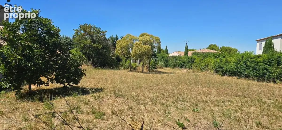 Terrain à GENERAC
