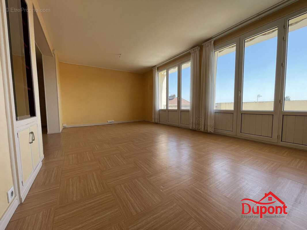 Appartement à SAINT-QUENTIN