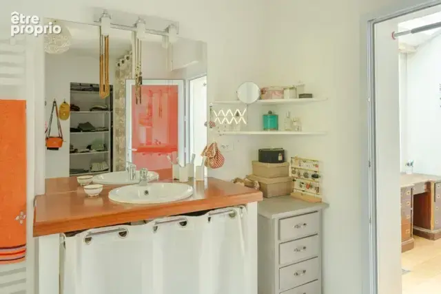Belle maison familiale de plain-pied - URCUIT - photo 9