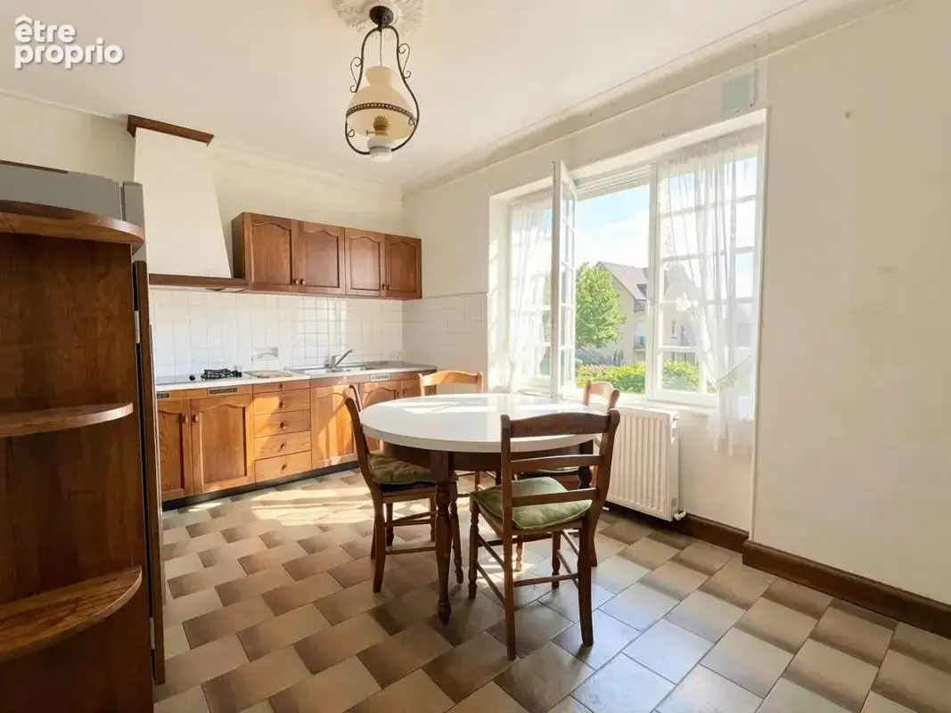 Maison 129 m² à Saint-Martin-Des-Champs  - photo 4