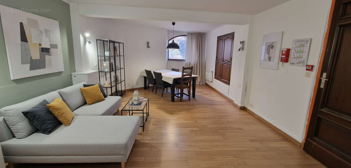 Maison à LE BARROUX