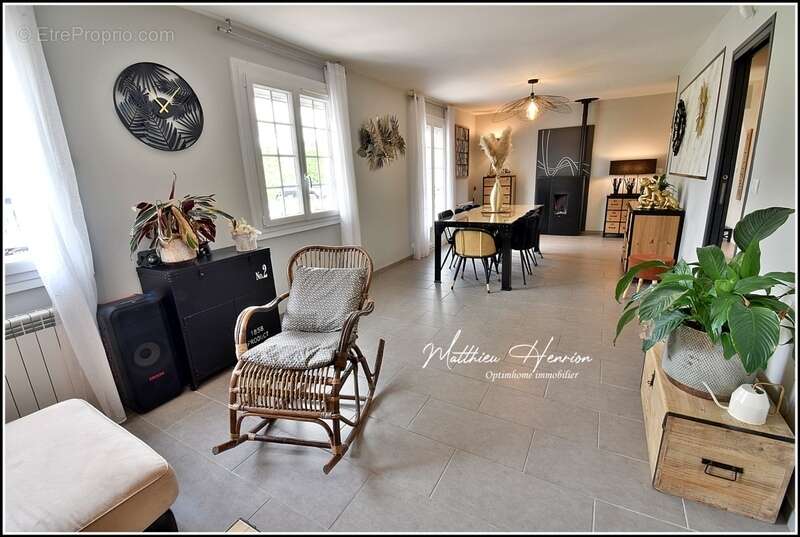 Maison à CIERREY