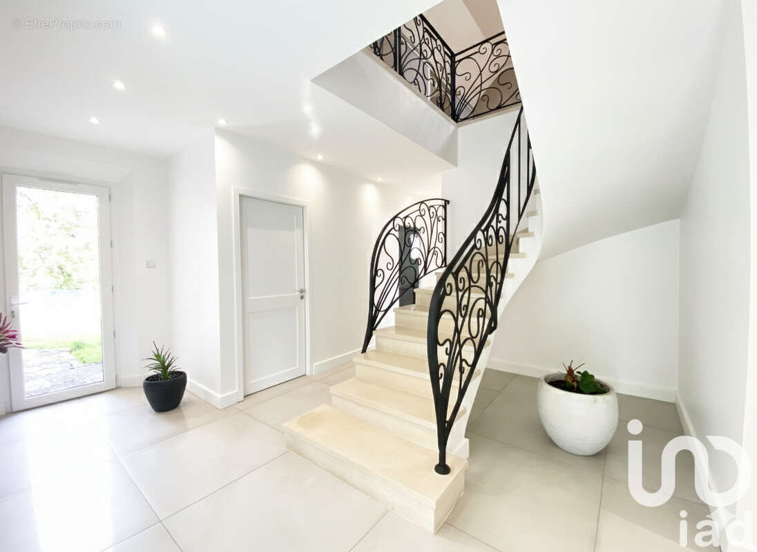 Photo 5 - Maison à MENNECY