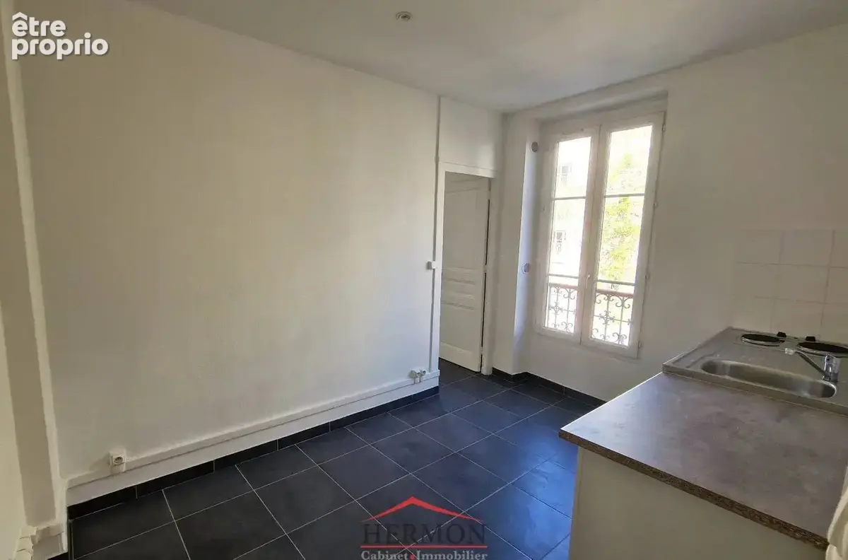 Photo Appartement à Clichy au prix de 189 000€