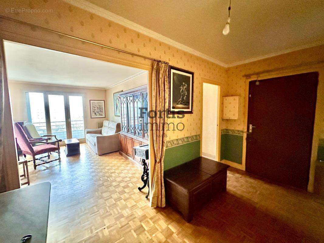 Appartement à CHAMPIGNY-SUR-MARNE