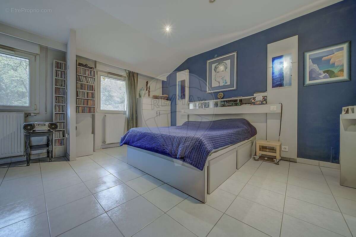 Appartement à ARS-SUR-MOSELLE