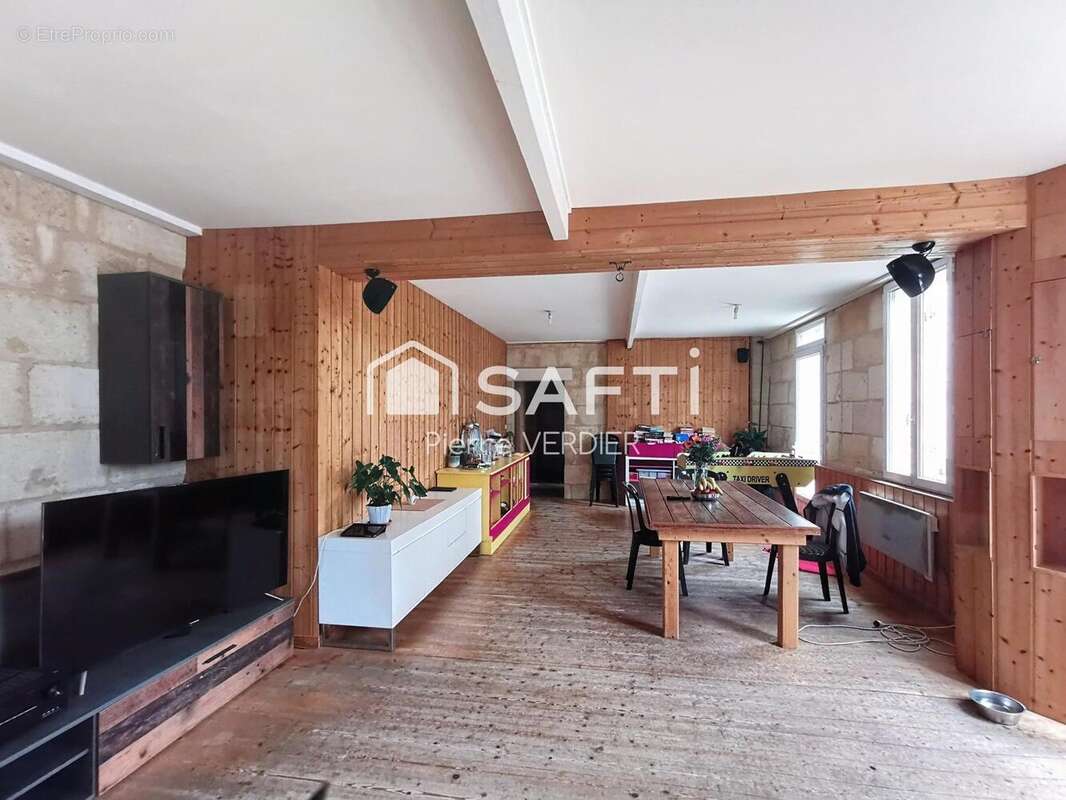 Photo 3 - Maison à PRIGNAC-ET-MARCAMPS