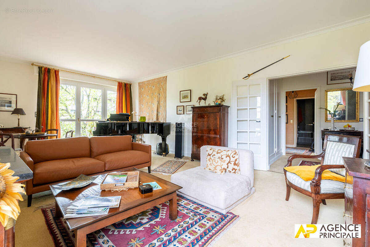 Appartement à MAISONS-LAFFITTE