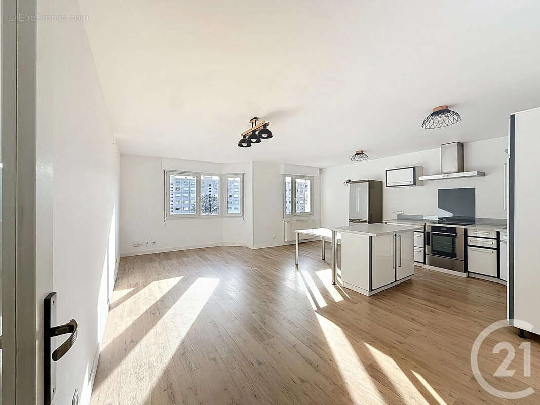 Appartement à LYON-7E