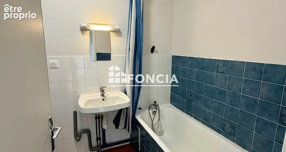 Studio de 30M2 Lumineux avec balcon et parking - photo 4