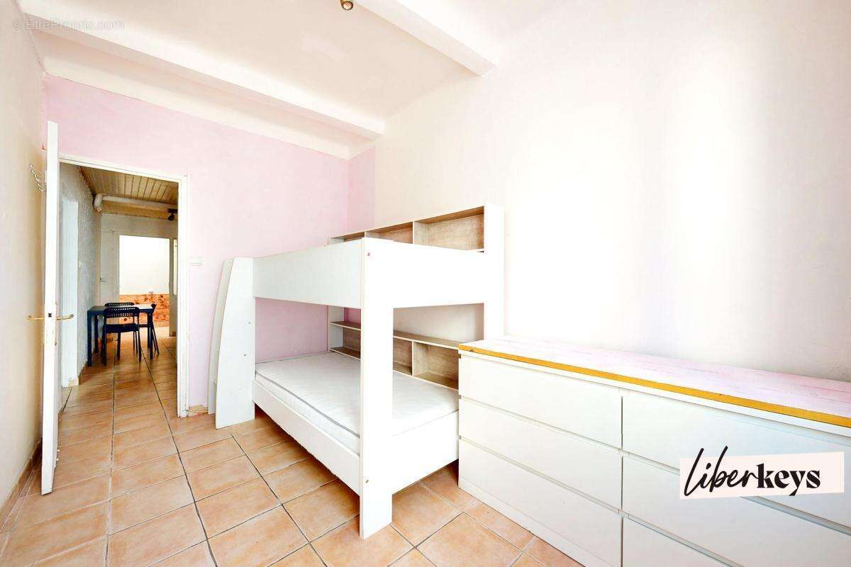 Appartement à SAINT-CHAMAS