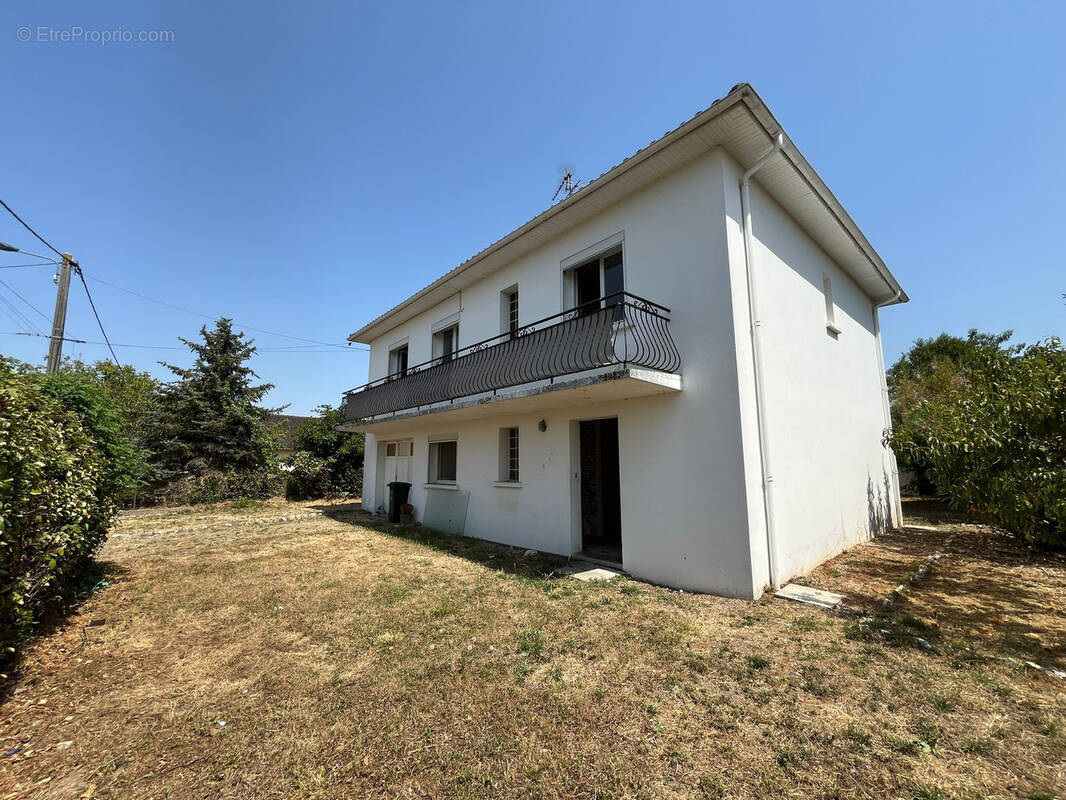 Maison à BIAS