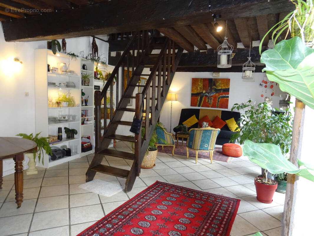 Appartement à AVALLON