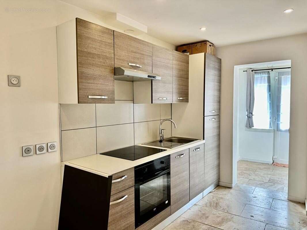 Maison 44 m² à La Seyne-Sur-Mer  - photo 2
