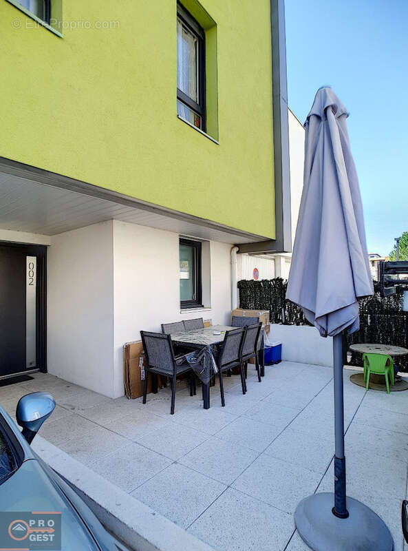 Appartement à SAINT-JEAN-DE-VEDAS