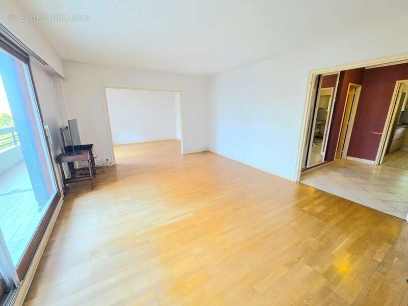 Appartement à vendre 4 pièces CHAVILLE (92) - photo 3