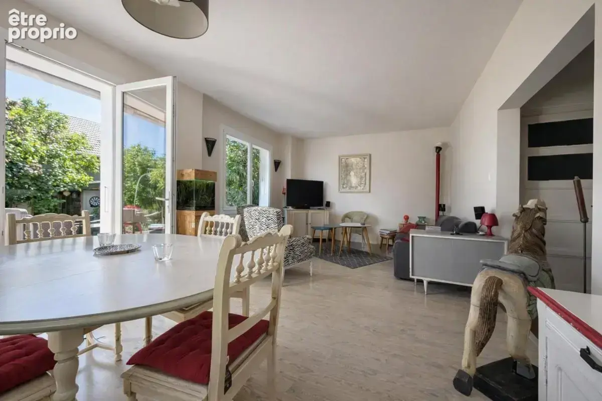 Maison 7 pièces + studio, jardin sans vis-à-vis – Annecy Meythet - photo 6