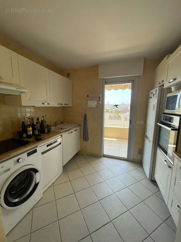 Bel appartement traversant Type T3 étage élevé - photo 3