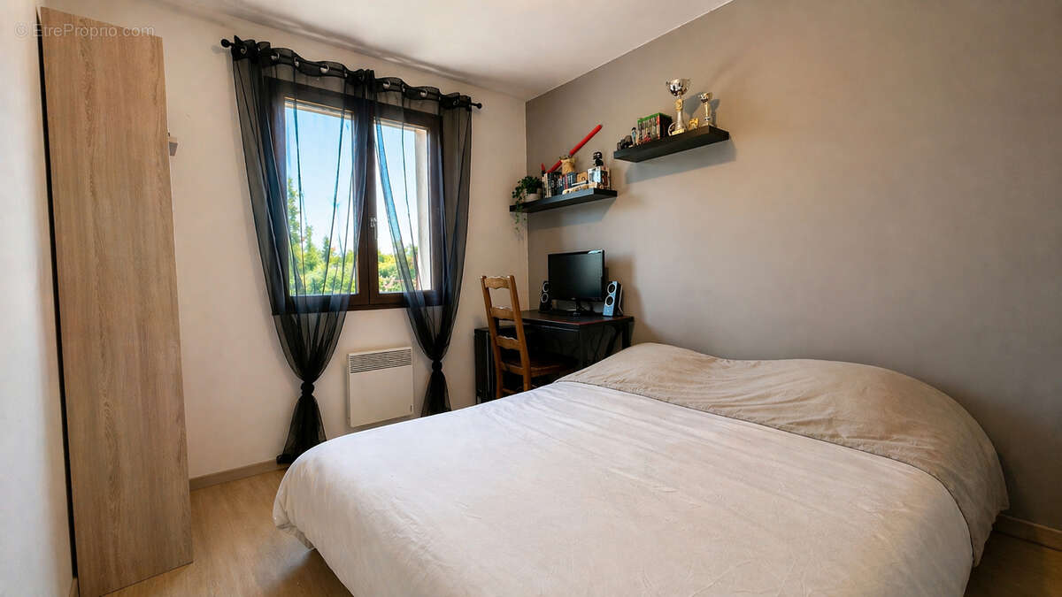 Maison à CHAMPROND-EN-GATINE