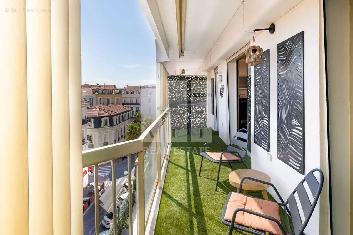 Appartement à CANNES