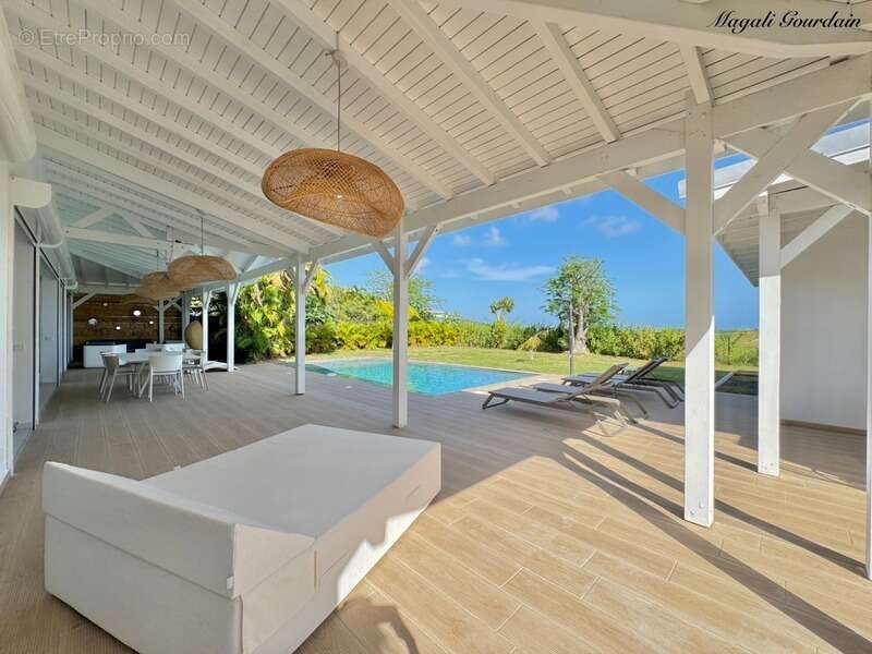 Maison à SAINT-FRANCOIS