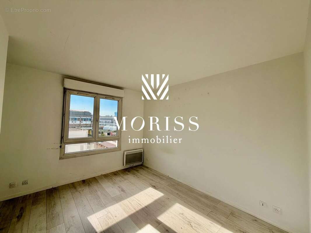 Appartement à PARIS-12E