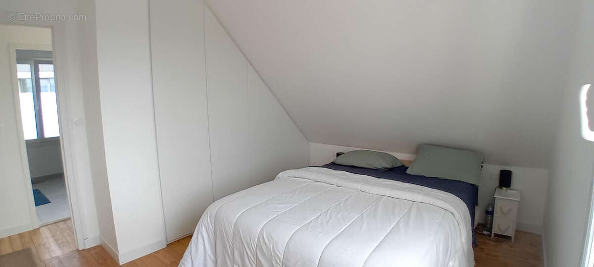 Maison à LE RELECQ-KERHUON