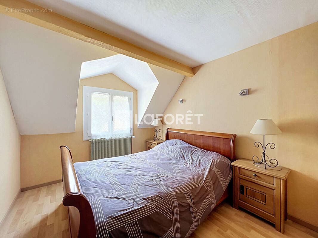 Maison Le Puy Notre Dame - photo 6