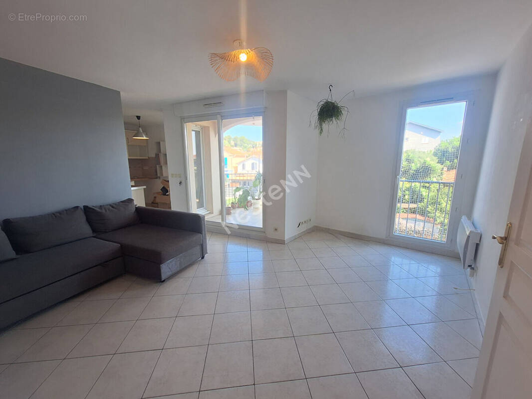 Appartement à HYERES