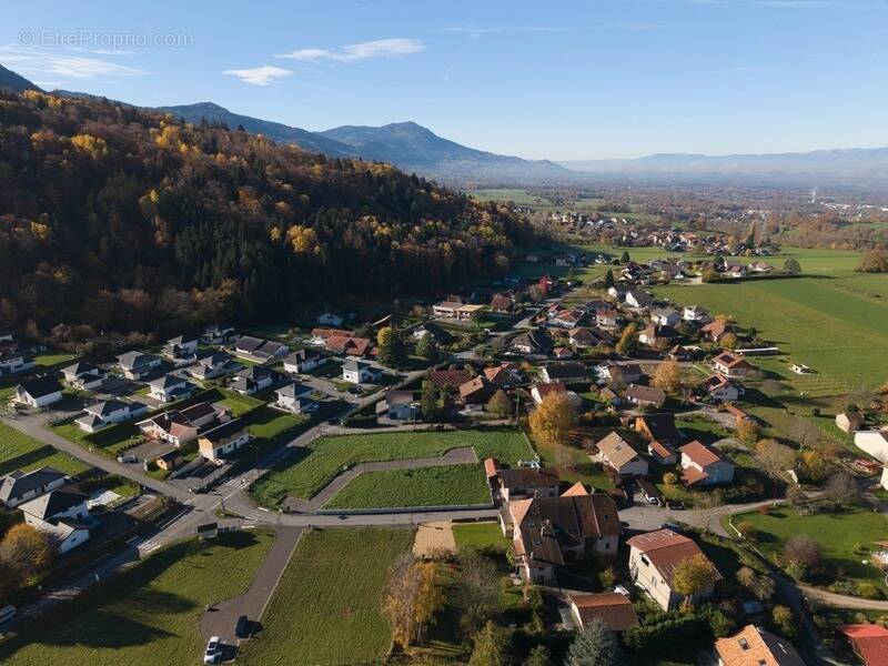 Terrain à DRAILLANT