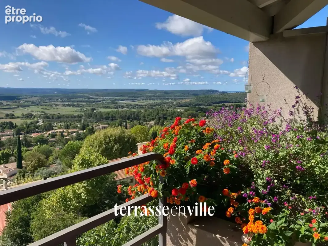 Eguilles - maison t6 - terrasse - vue - 898000 € - photo 13
