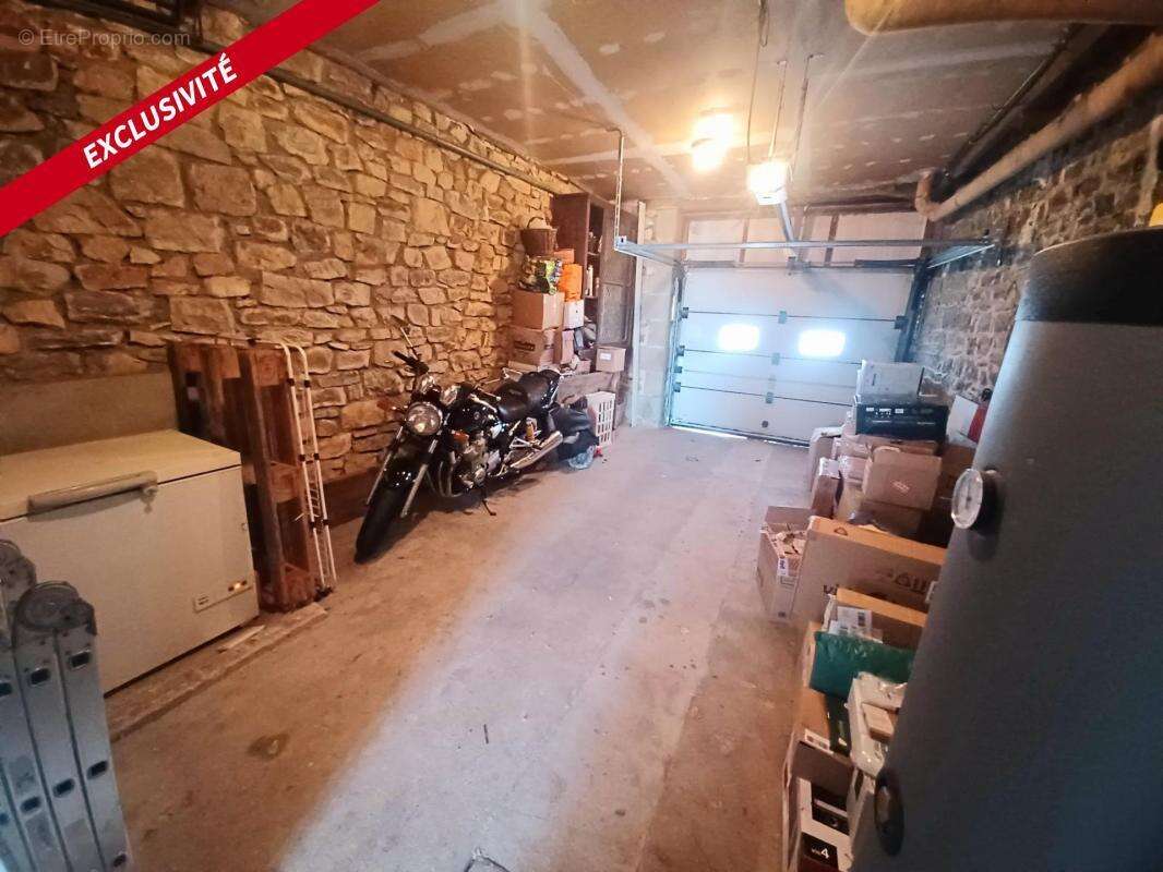 Maison à SAINT-CHRISTOPHE-DES-BOIS