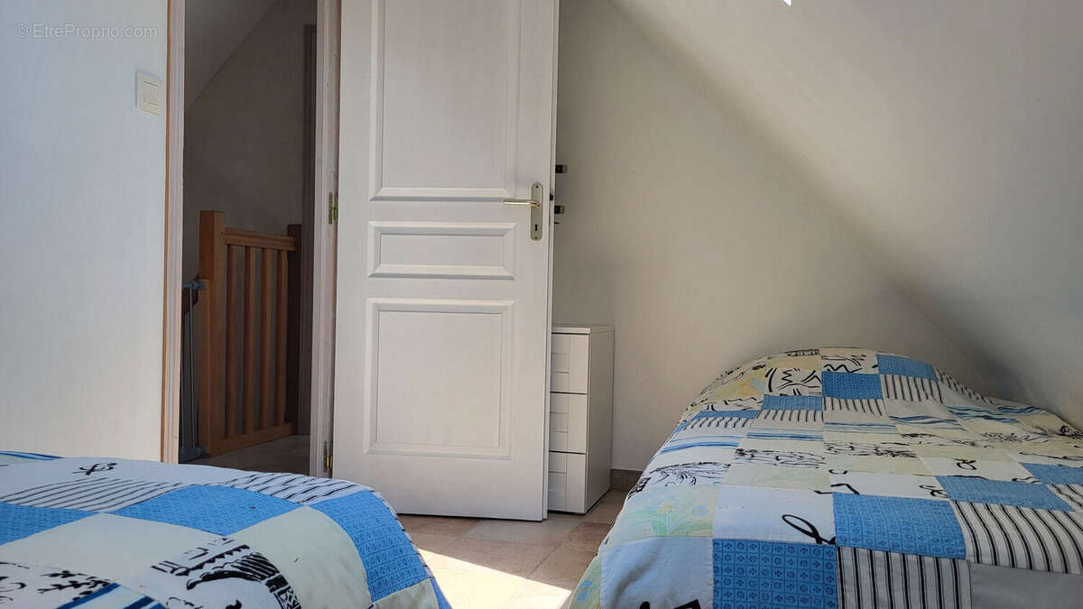 Maison à vendre à Bangor : calme, quatre chambres, plage à proximité - photo 9