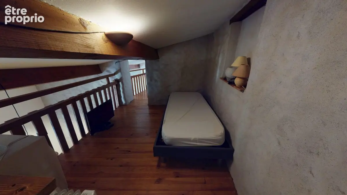 Maison en pierre avec terres non attenantes - photo 12