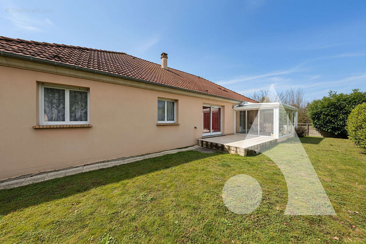 Maison à RIS-ORANGIS