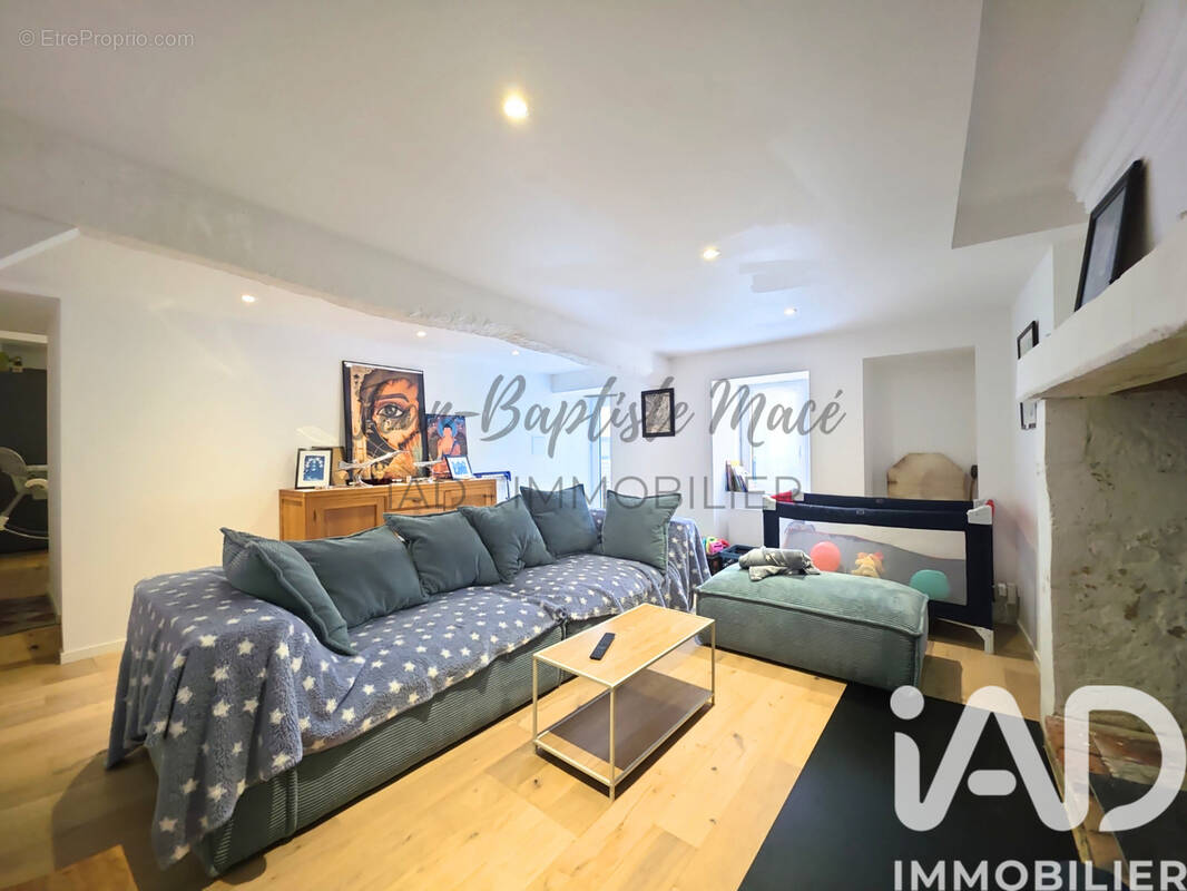 Photo 1 - Maison à BRISSAC-QUINCE